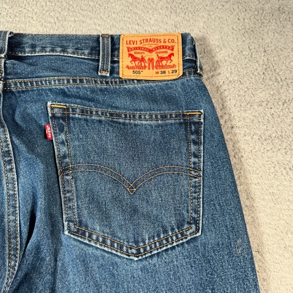 Levi's 505 Jeans Men 38x25.5 Blue Medium Wash Denim Cotton Mid Rise Straight Leg